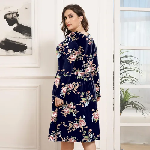 Vista 2 de POSESHE Vestidos de talla grande para mujer, manga larga, cuello redondo, vestidos casuales de cintura imperio, vestido suelto con bolsillos