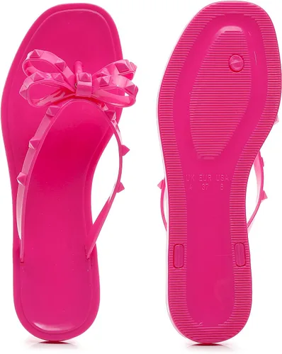 Vista 4 de OMGard Zapatos de gelatina con tachuelas para mujer, sandalias de gelatina planas, color negro, para verano, playa, con remaches, tiras deslizantes