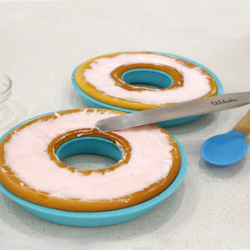 Vista 6 de Webake Molde de silicona jumbo para tartas de rosquilla, antiadherente, 10 pulgadas, juego de 2 mitades para hornear