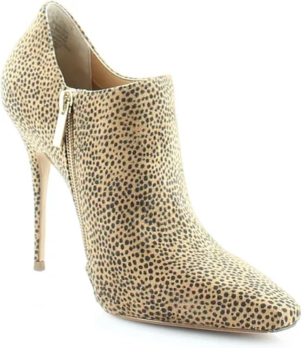Vista 7 de Jessica Simpson Botines Carolie de piel sintética con plantilla cómoda para mujer