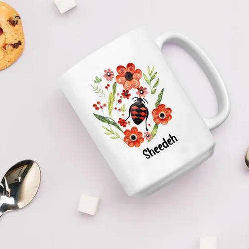Vista 3 de Taza de café blanca personalizada con nombre de amante de escarabajos, taza de café personalizada de origami de 11 15 onzas, taza de café floral