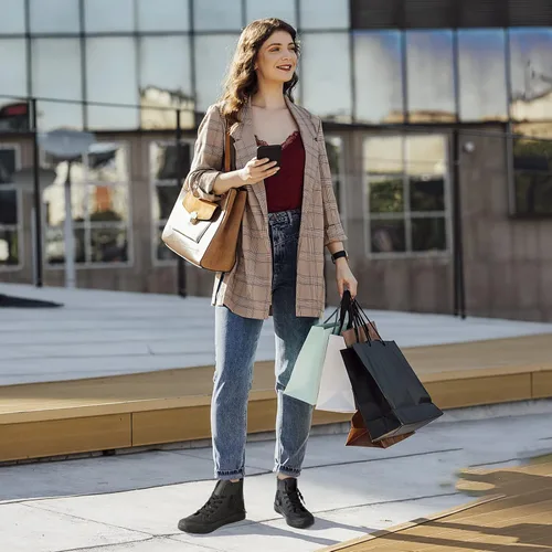 Vista 6 de Moudki Tenis altos de piel sintética para mujer, zapatos altos casuales en blanco y negro, zapatos deportivos de moda para mujer con cordones