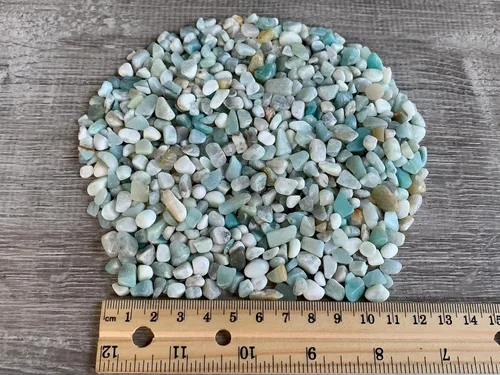 Vista 4 de Chips de piedras preciosas semi pulidas naturales al por mayor, mini cristales triturados, formas irregulares, chips de cristal sin perforar, Piedra