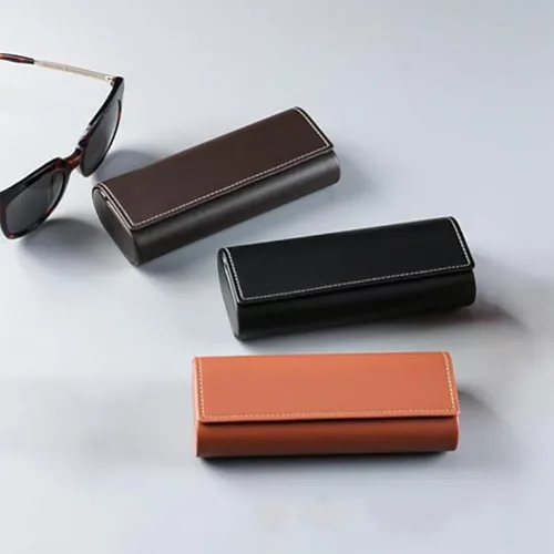 Vista 8 de Estuche rígido unisex para lentes de sol, 1 funda de piel sintética ligera para lentes de sol Café