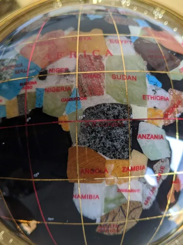 Vista 5 de Unique Art - Globo del mundo de ónix negro de 10 x 6 pulgadas con trípode dorado