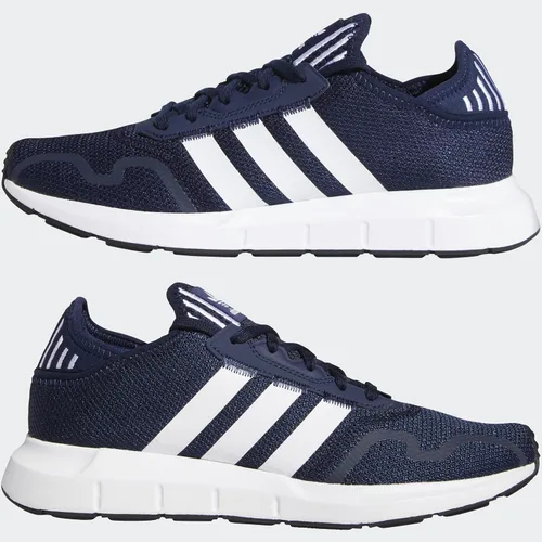 Vista 10 de adidas Tenis Swift Essential para hombre