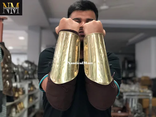 Vista 3 de Protectores de brazo espartanos medievales de latón para hombre, talla única Nauticalmart