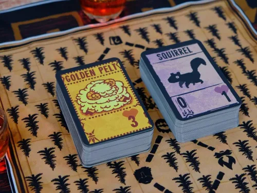Vista 6 de Juego de cartas de inscryption con 230 cartas laminadas