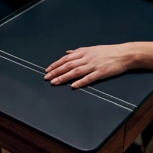 Vista 8 de EUREKA ERGONOMIC Escritorio eléctrico ajustable de cuero, escritorio ejecutivo de pie de 55 pulgadas de altura con cajones, estación de trabajo