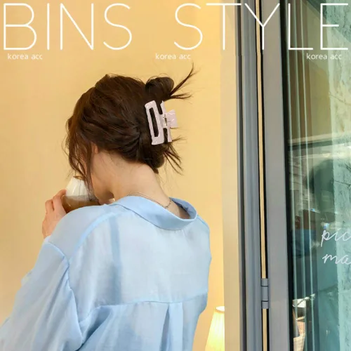 Vista 7 de Magicsky 4 pinzas para el cabello, pasadores de plátano acrílico para el cabello, pinzas de celuloide de mariposa francesa, pinzas de agarre