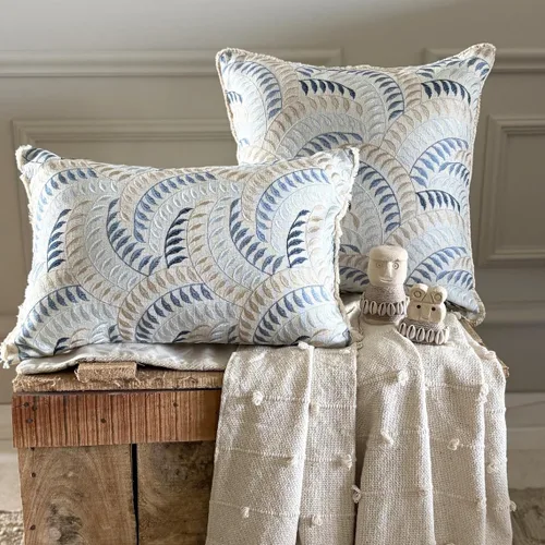 Vista 183 de The HomeCentric Funda de almohada con cremallera, funda de cojín azul de 12 x 12 pulgadas, funda de cojín de algodón bordado para sofá, diseño