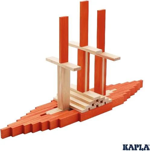 Vista 5 de KAPLA 40 cuadrados naranja – Juego de construcción de madera – 40 tablones de construcción de color naranja – para mayores de 3 años
