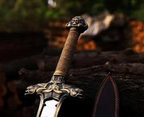 Vista 8 de Espada de Conan el Bárbaro, 42'' Espadas artesanales de acero al carbono 1095 con accesorios de latón, con espiga completa, vaina de cuero de vaca