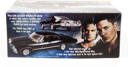 Vista 6 de AMT - Kit de modelo del 1967 Chevy Impala de 4 puertas Supernatural, escala 1:25