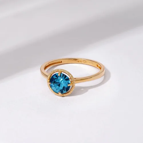 Vista 4 de Tienda Essentials Anillo de piedra natal de marzo de cristal importado de oro de 10 quilates (anteriormente colección Tienda)