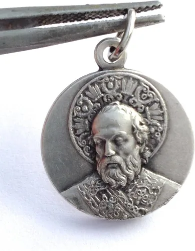Vista 2 de I G J Medalla San Nicolás de Bari - Medallas de los Santos Patronos Hecho en Italia