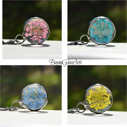 Vista 26 de Queen Anne's - Collar de encaje con colgante de flor prensada real en cristal hecho a mano, joyería de flores silvestres, collares de encaje