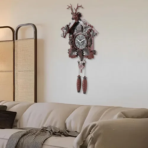 Vista 3 de TFCFL Reloj de pared de cuernos, movimiento de cuarzo silencioso, funciona con pilas, reloj de pared con péndulo y carillón de pájaro de cuco