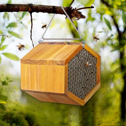 Vista 6 de Mason Bee House - Colmena de abejas de madera natural hecha a mano recubierta con cera para una larga vida útil y resistente al agua - Atrae