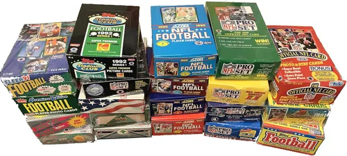 Vista 2 de Colección de 300 tarjetas de fútbol americano sin abrir en paquetes sellados de fábrica de tarjetas de fútbol americano vintage de la NFL de finales
