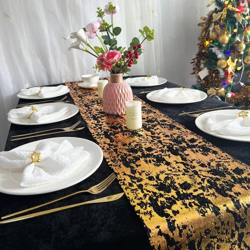 Vista 3 de Camino de mesa negro y dorado de 11 pulgadas x 49 pies de malla dorada metálica para despedida de soltera, comedor, boda, fiesta, decoración de mesa
