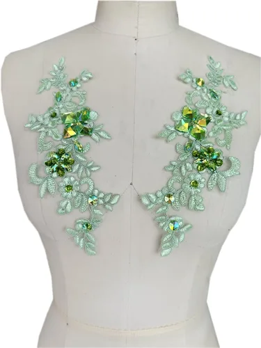 Vista 24 de Parches de tela de encaje fino bordados con diamantes de imitación bordados, decoración de vestido para coser en lentejuelas cuentas, accesorio