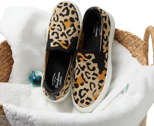 Vista 6 de Dearfoams - Sophie - Mocasines ligeros y cómodos para mujer con soporte de arco, sin cordones