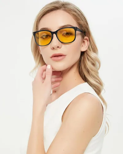 Vista 2 de LVIOE Gafas de conducción nocturna para mujeres y hombres, antirreflejos, polarizadas, amarillas, visión nocturna, mejora la claridad LN22526