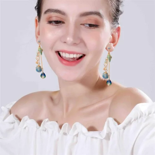 Vista 4 de Damleng - Pendientes largos con borla y concha de océano brillantes para mujer y niña