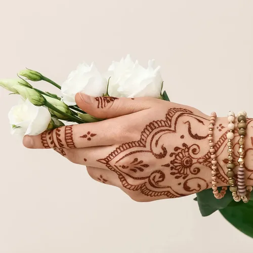 Vista 3 de Tatuajes de henna, Henna Tatuajes Temporales Marrón Impermeable Tatuaje Pegatinas para Mujeres Boda Festivales,Decoración de Fiestas Proveedores