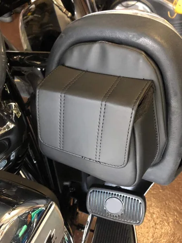 Vista 2 de Par de paneles de carenado inferior Bolsillos de almacenamiento, bolsillos inferiores de puerta de carenado para Harley Touring Road Glide Street