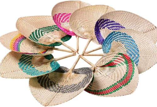 Vista 2 de Abanicos de mano de rafia de bambú natural, abanico de bambú de hoja de palmera, estilo chino, hecho a mano, diseño plegable tejido rústico