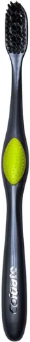 Vista 4 de Colgate Cepillo de dientes con infusión de carbón 360, cerdas de punta de hilo dental, suave (los colores varían), 1 unidad