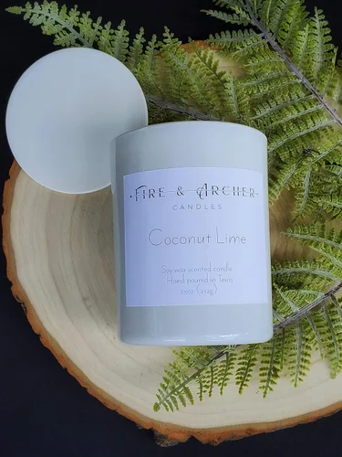 Vista 4 de Coconut Lime soy candle