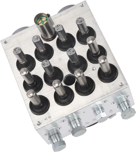 Vista 2 de GM Genuine Parts 23158042 Kit electrónico de válvula de módulo de presión de freno de control de tracción