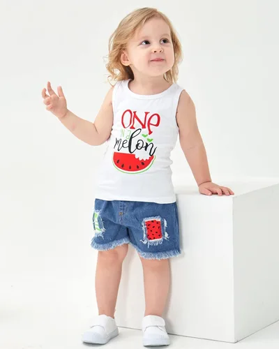 Vista 2 de Mikrdoo Ropa para bebé niña pequeña, trajes de verano camisas, tops rasgados pantalones cortos de mezclilla conjunto de ropa para niña pequeña
