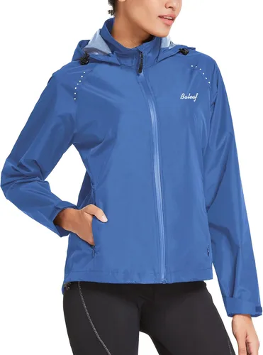 Vista 2 de BALEAF Chaqueta impermeable para mujer, rompevientos para correr, ciclismo, plegable, reflectante, ligera, con capucha