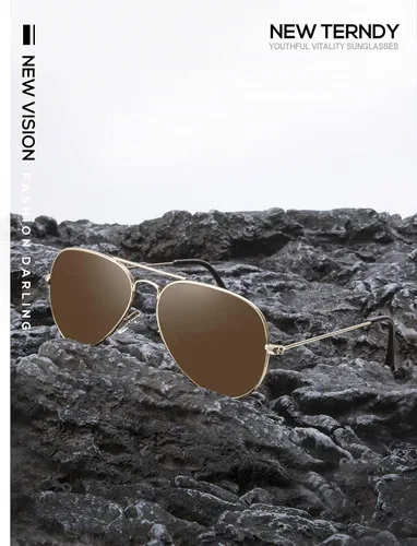 Vista 3 de KALIYADI - Clásicos lentes de sol estilo aviador para hombres y mujeres lentes de sol para conducir lentes polarizadas 100 de bloqueo ultravioleta