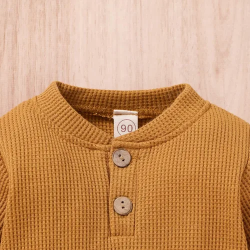 Vista 4 de CBHAIBLYD Conjunto de ropa de bebé recién nacido con botones y manga larga para bebé conjunto unisex de punto gofre
