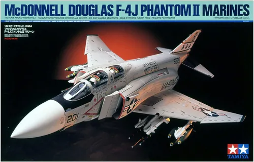 Vista 2 de Tamiya Modelos F-4J Phantom II Modelo Kit (TM60308)