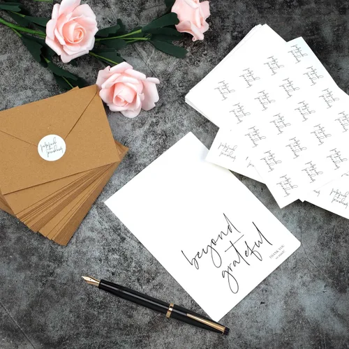 Vista 6 de Joyberg Tarjetas de agradecimiento con sobres, 34 unidades, Beyond Grateful de 3.5 x 5 pulgadas, tarjetas de agradecimiento de boda con sobres