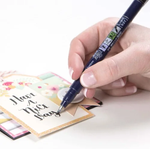 Vista 3 de Bolígrafo tipo pincel Fudenosuke, duro, (GCD-111), de Tombow