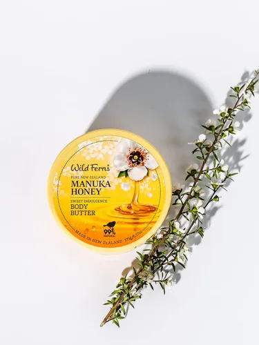 Vista 6 de Wild Ferns Mantequilla corporal dulce indulgencia con miel de manuka, 99% natural, 6.17 oz