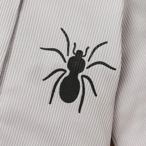 Vista 4 de Sinhoon Mameluco de manga larga acanalada con botones de araña de Halloween para bebé, con corbatín ajustable