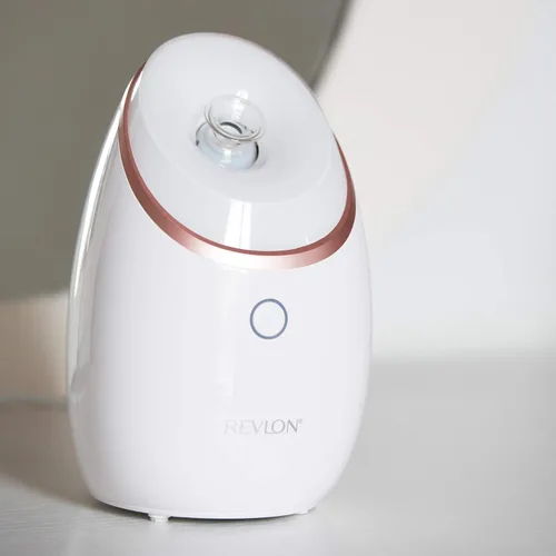 Vista 2 de Revlon Vaporizador facial iluminador de niebla cálida