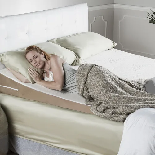 Vista 4 de Avana Almohada inclinada de espuma viscoelástica con cubierta de Tencel refrescante, tamaño queen