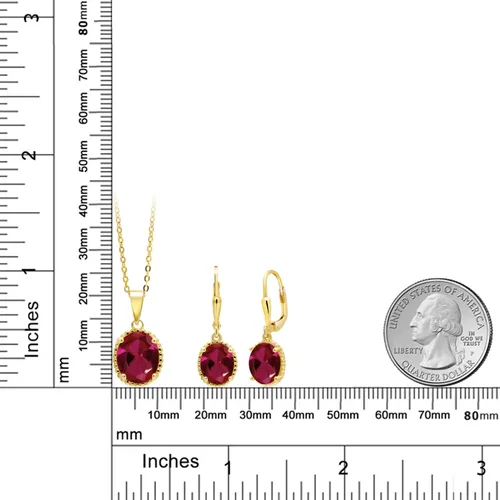 Vista 3 de Gem Stone King Juego de aretes con dije de rubí de plata chapada en oro amarillo de 18 quilates para mujer