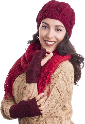 Vista 3 de NOVICA Manoplas 100% hechas a mano de alpaca bebé sin dedos con estampado de lana granate, guantes de accesorios de lana burdeos Perú 'Patrón