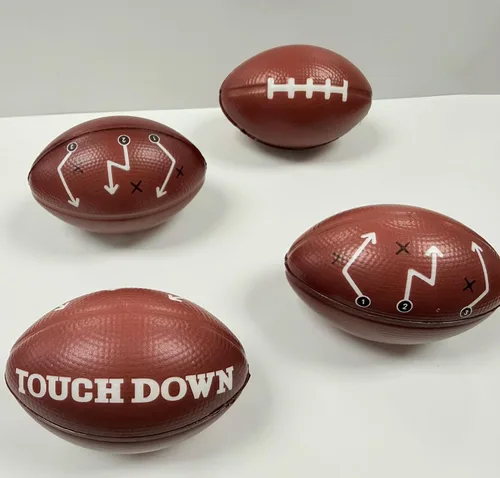 Vista 5 de GiftExpress 12 mini pelotas de fútbol americano de espuma impresas de 4 pulgadas con diseño de touchdown, pequeñas pelotas antiestrés deportivas