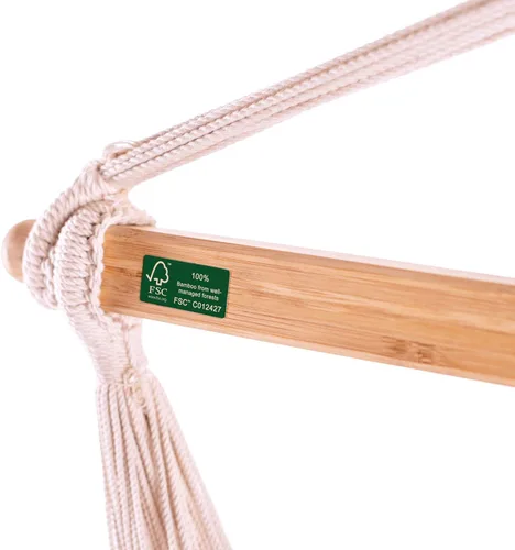 Vista 5 de LA SIESTA® - Silla Hamaca Grande y Cómoda de Algodón Habana & CasaMount - Silla Colgante con Kit de Suspensión para Paredes, Techos y Vigas Café
